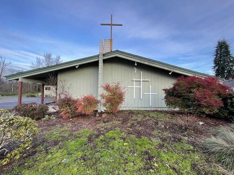 152 S M St, Cottage Grove, OR for sale - Building Photo - Image 3 of 10