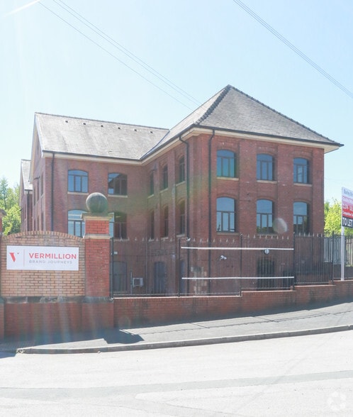 Viaduct Rd, Leeds for sale - Primary Photo - Image 1 of 1