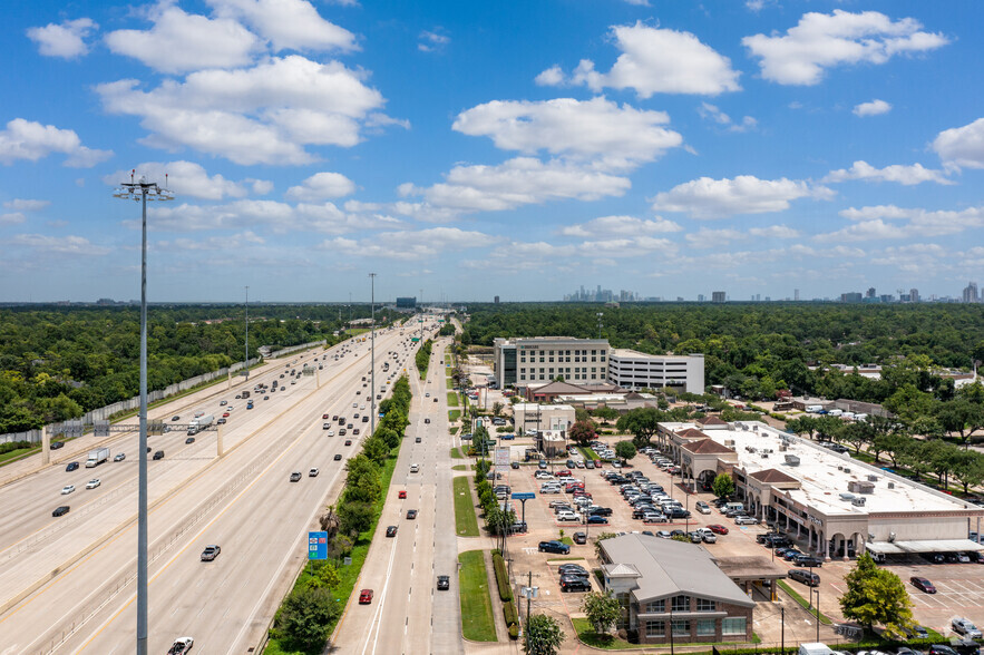 8800-8899 Katy Fwy, Houston, TX for lease - Aerial - Image 2 of 8