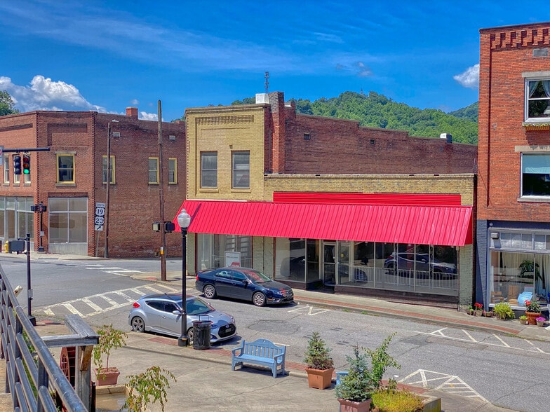 141 Main St Canton Nc 28716 Retail For Sale Loopnet Com