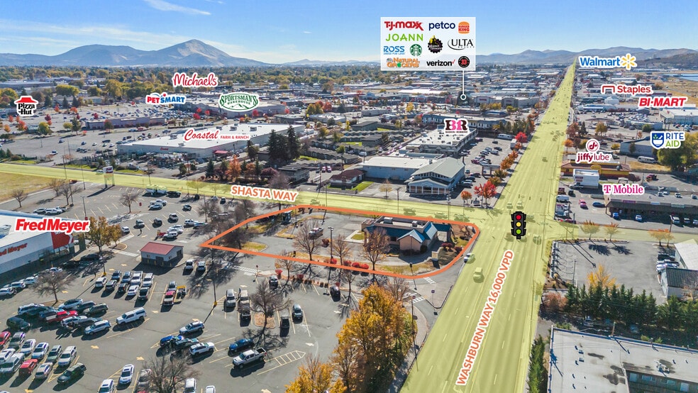 1613 Washburn Way, Klamath Falls, OR for lease - Building Photo - Image 2 of 8