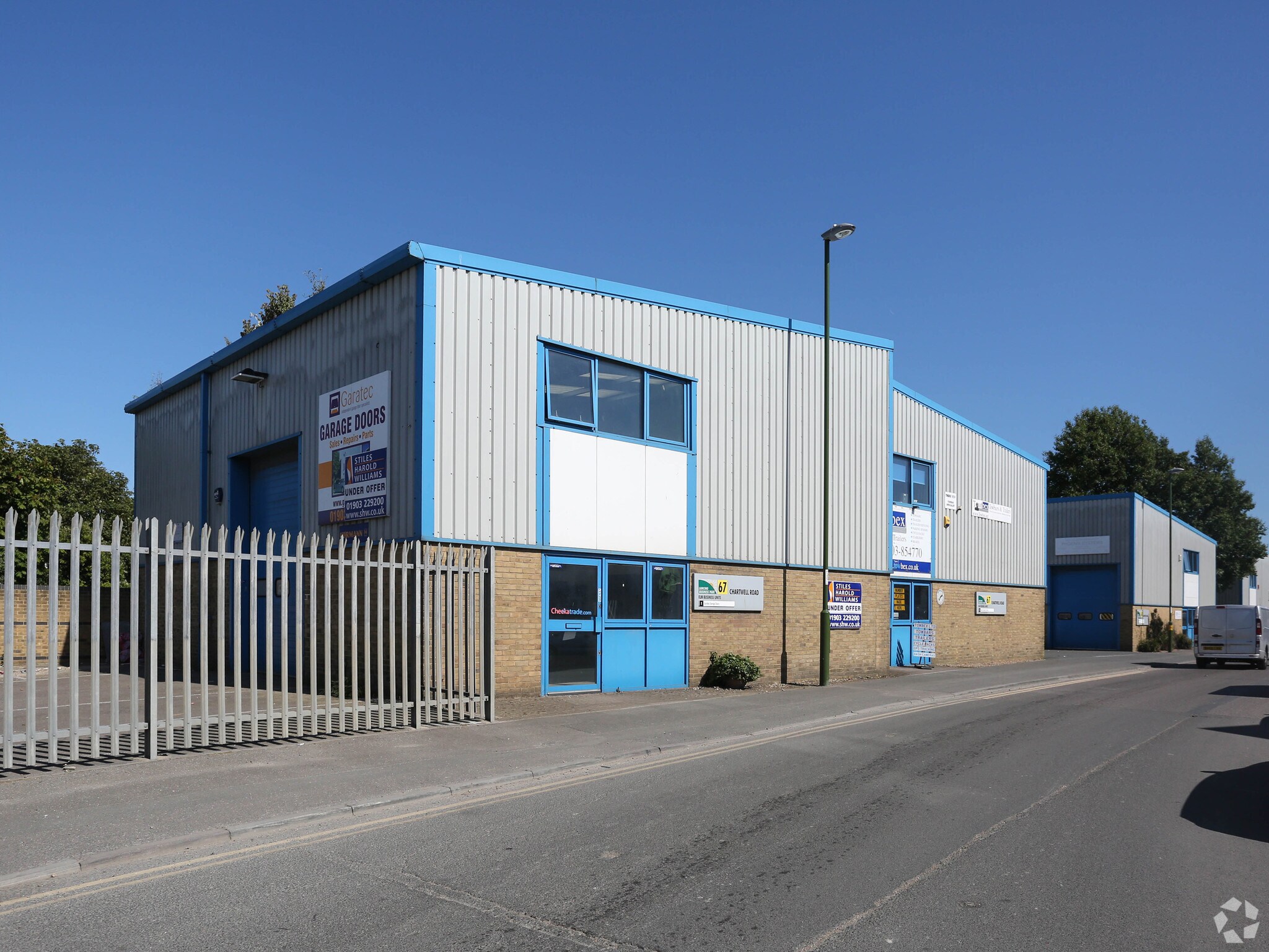 Chartwell Rd, Lancing for lease Primary Photo- Image 1 of 3