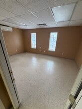 851 E Jefferson Pike, Murfreesboro, TN for lease Interior Photo- Image 2 of 7