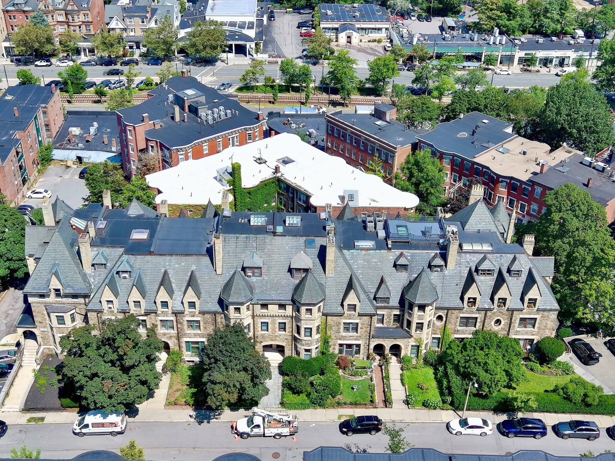 15 Garrison Rd, Brookline, MA for sale Primary Photo- Image 1 of 1