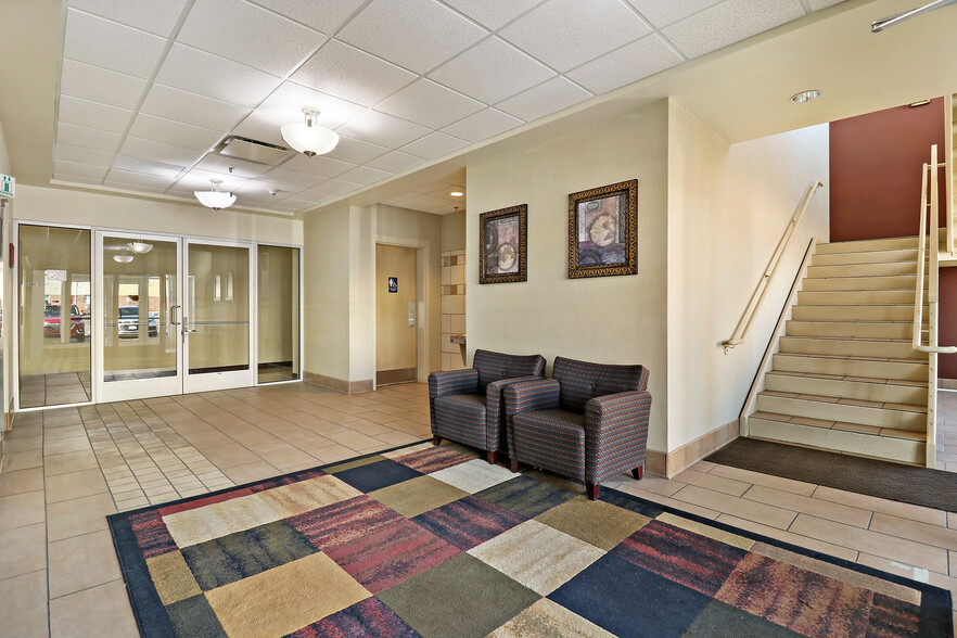 10222 74th St, Kenosha, WI for lease - Interior Photo - Image 3 of 19