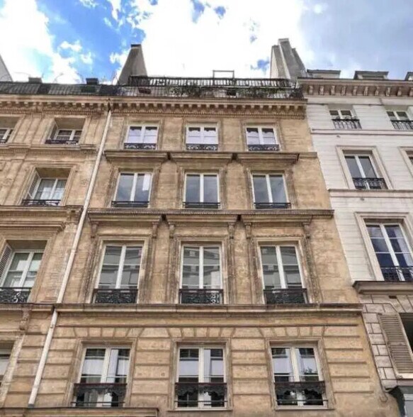 Office in Paris for sale - Building Photo - Image 1 of 4