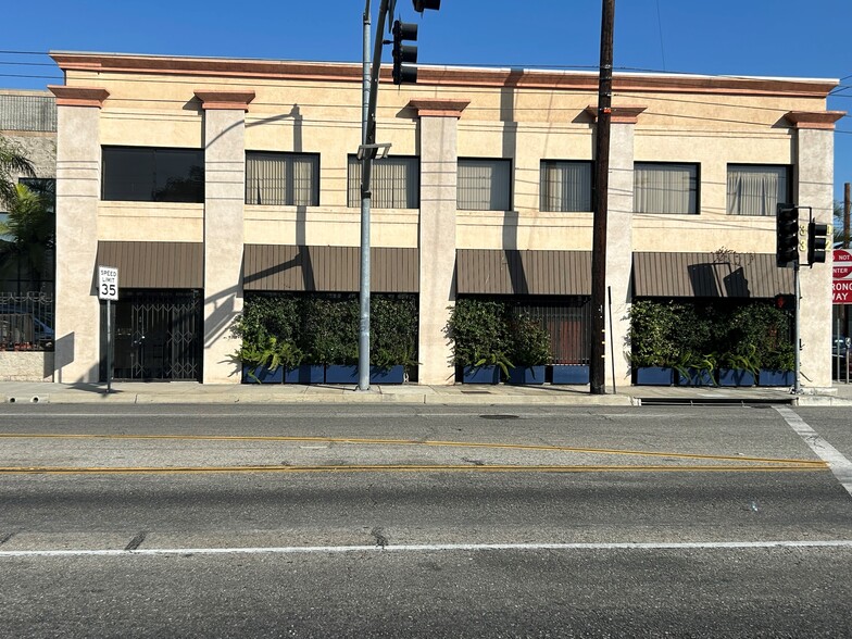 3690 S Santa Fe Ave, Vernon, CA for lease - Building Photo - Image 1 of 5