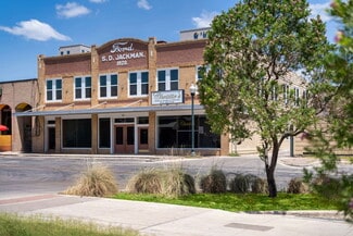 More details for 211-215 E Hutchison St, San Marcos, TX - Office for Lease