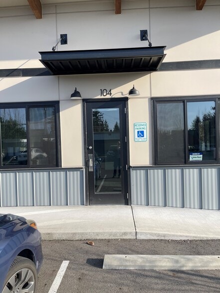 12421 State Ave, Marysville, WA for lease - Building Photo - Image 2 of 16