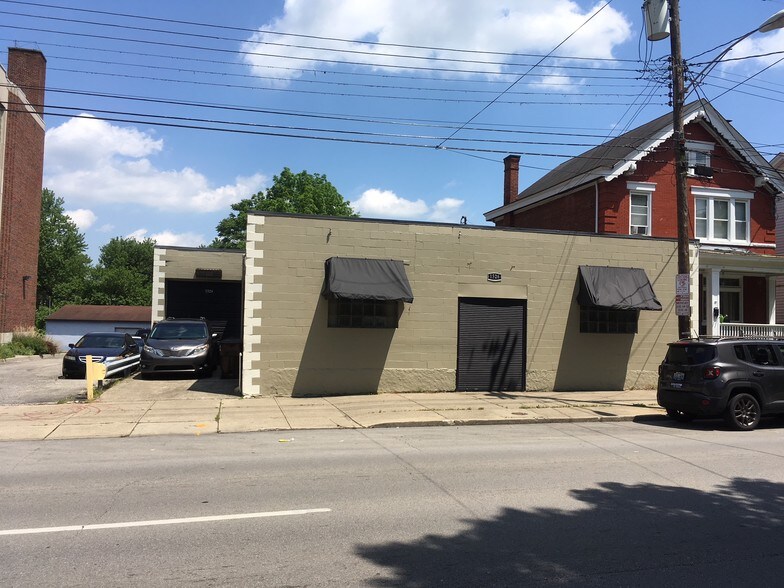 1526 Scott St, Covington, KY for sale - Building Photo - Image 1 of 1