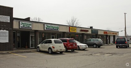 5432 Mayfield Rd, Lyndhurst, OH for lease Building Photo- Image 1 of 2