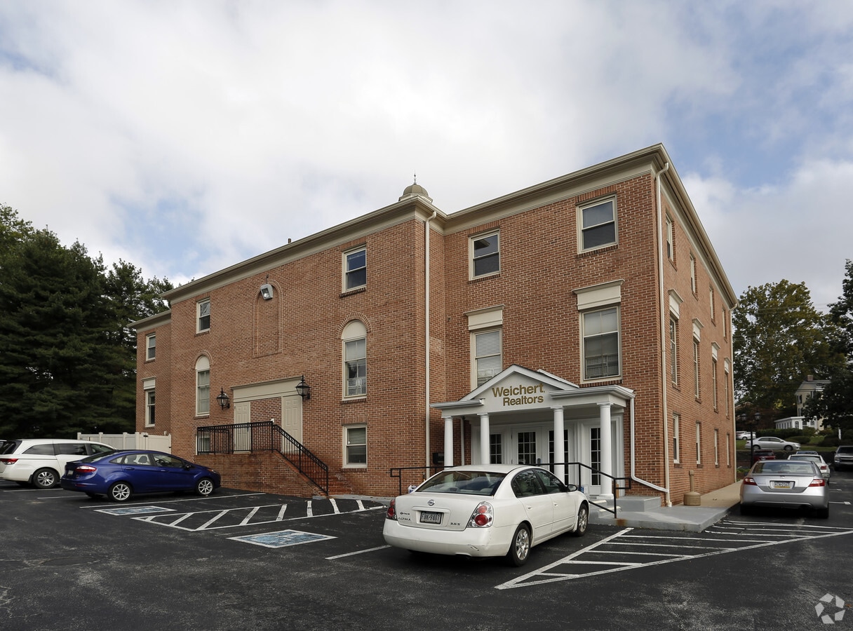 606 E Baltimore Pike, Media, PA 19063 Office for Lease