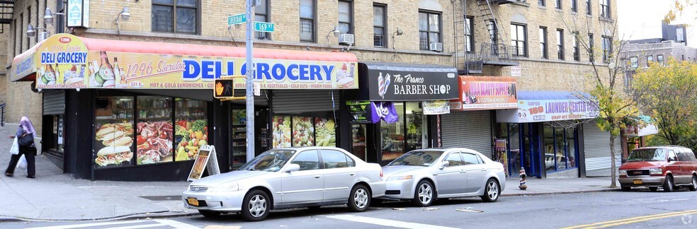 221-233 E 169th St, Bronx, NY for lease - Building Photo - Image 3 of 4