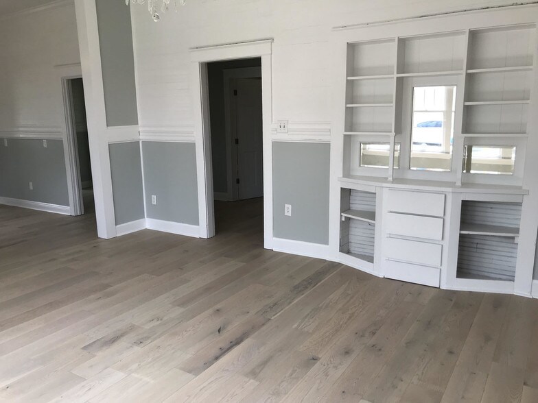 14744 Tiger Bend, Baton Rouge, LA 70817