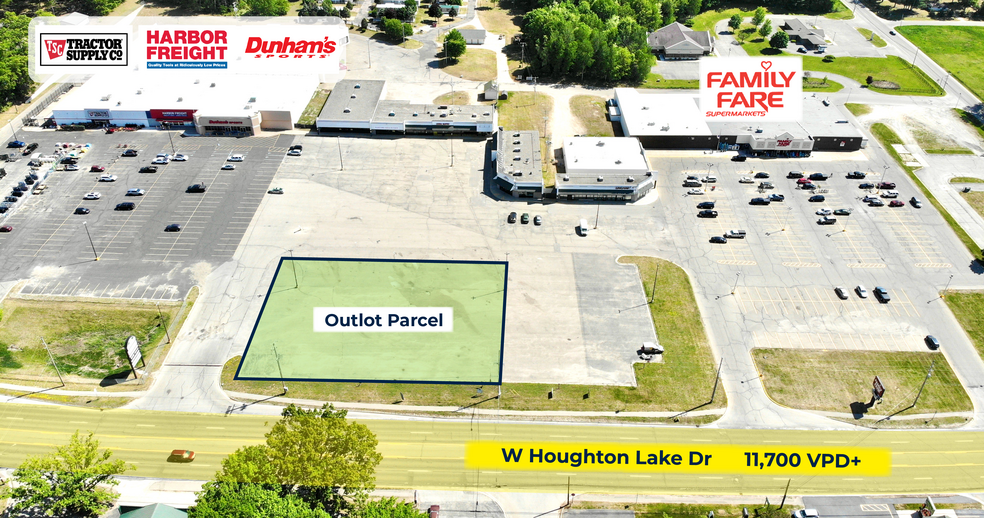 3451 Houghton Lake Dr, Houghton Lake, MI for lease - Building Photo - Image 3 of 12