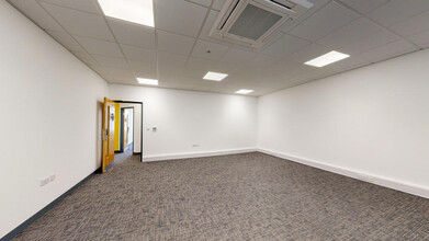 35 Park Row, Nottingham for lease Interior Photo- Image 1 of 4