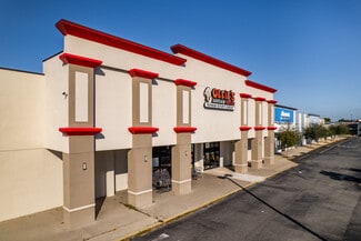 More details for 2800-2830 S Bay St, Eustis, FL - Retail for Lease