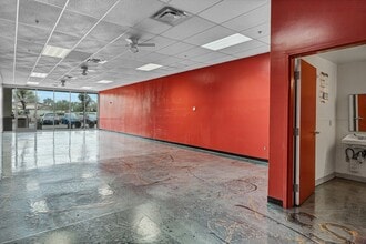 12370 N 83rd Ave, Peoria, AZ for lease Interior Photo- Image 2 of 5