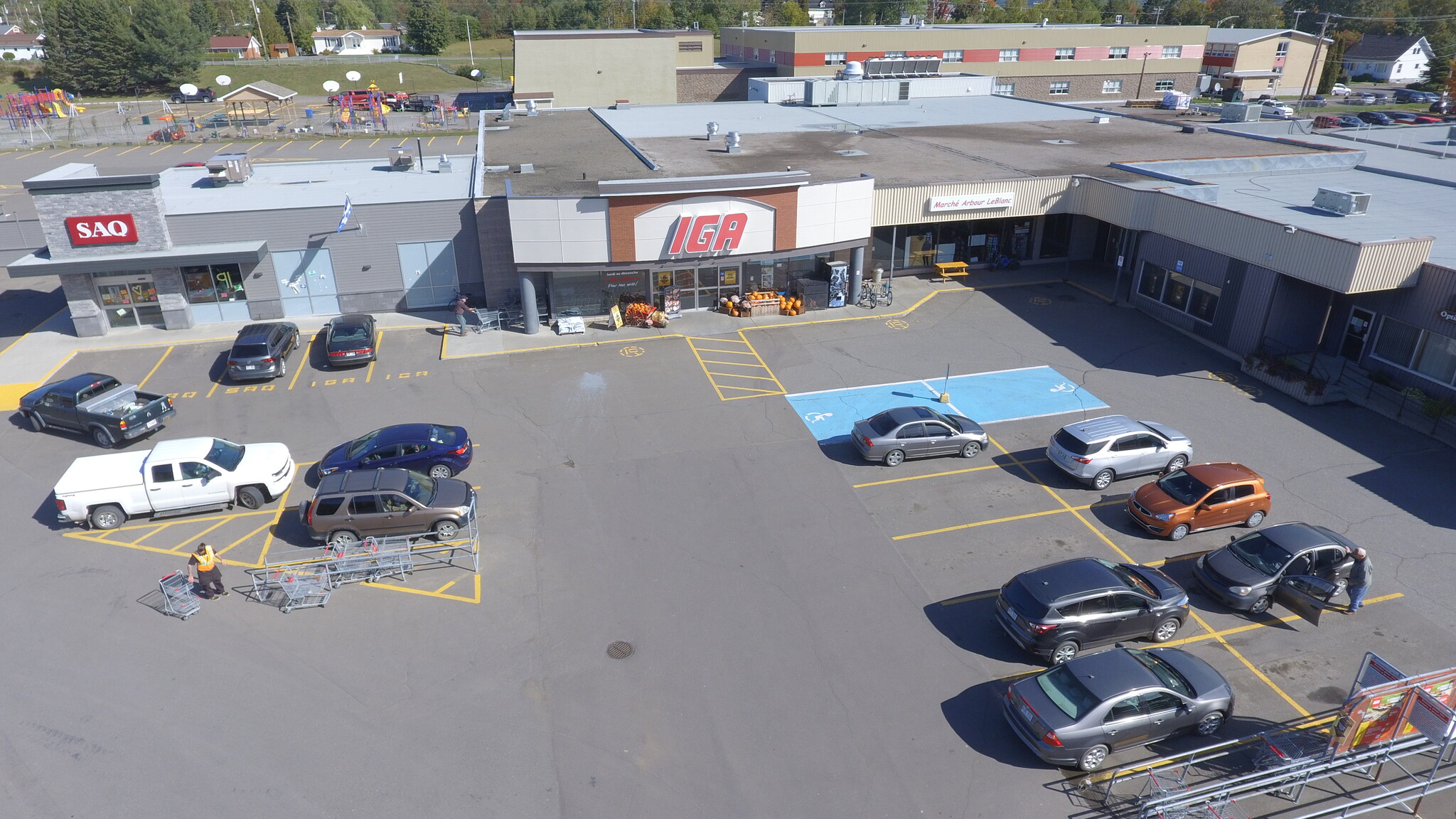 122 Boul Perron O, New Richmond, QC for lease Building Photo- Image 1 of 5