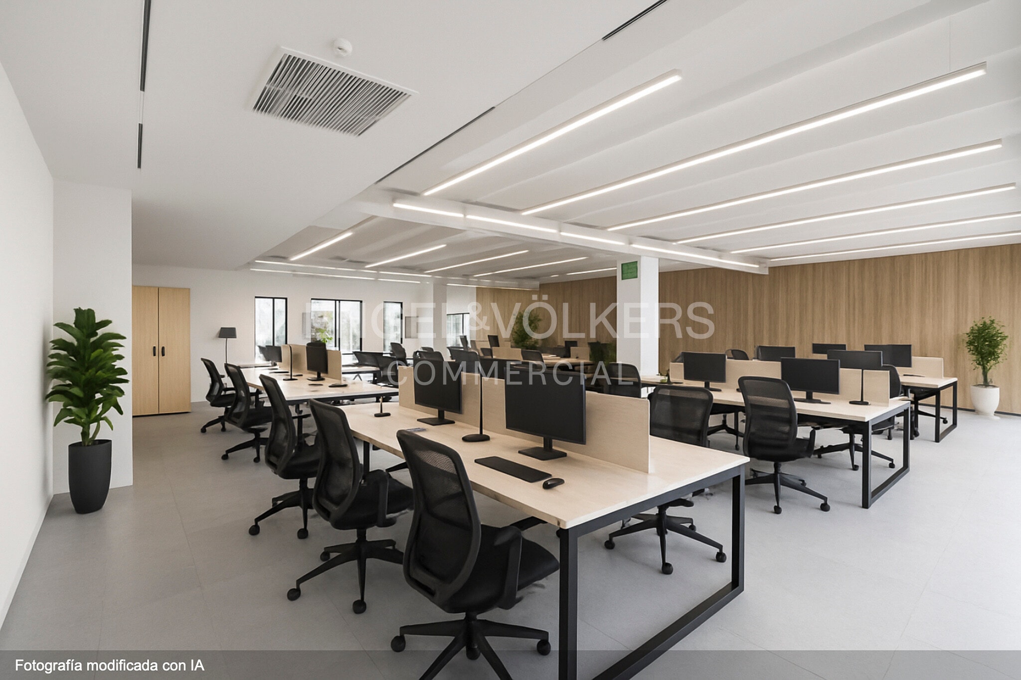 Office in Barcelona, Barcelona for lease Interior Photo- Image 1 of 16