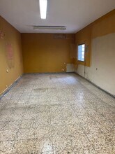 Office in Fuenlabrada, Madrid for lease Interior Photo- Image 2 of 3