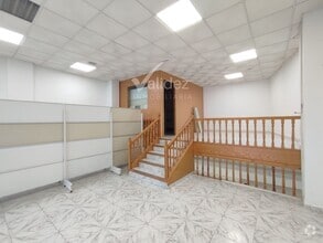 Retail in El Escorial, Madrid for lease Interior Photo- Image 2 of 11