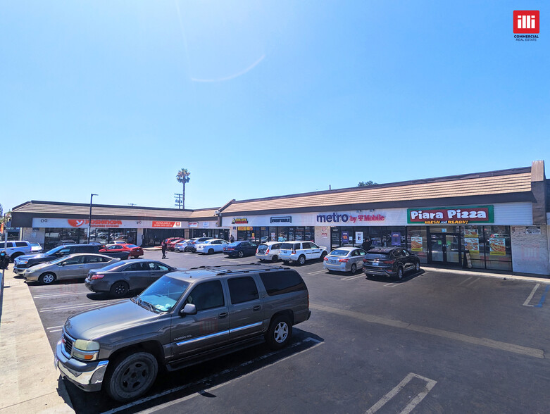 10001-10025 Hawthorne Blvd, Inglewood, CA for lease - Building Photo - Image 2 of 9