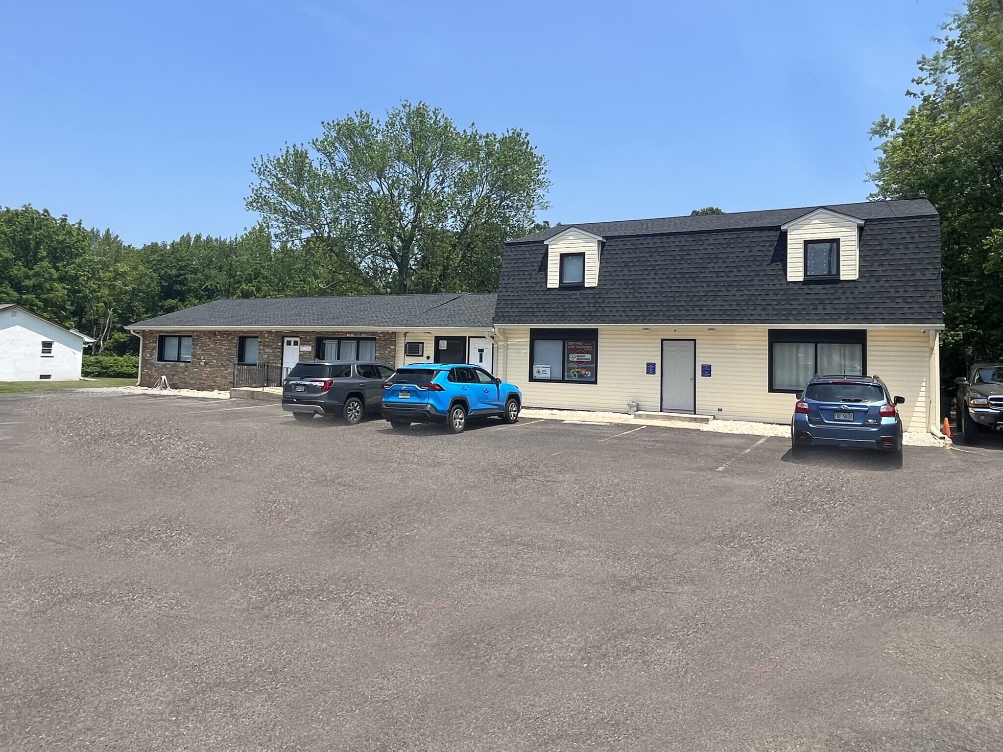 760 Woodbourne Rd, Langhorne, PA for lease Building Photo- Image 1 of 7