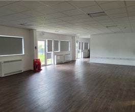 23 Ardlaw St, Glasgow for lease Interior Photo- Image 1 of 3