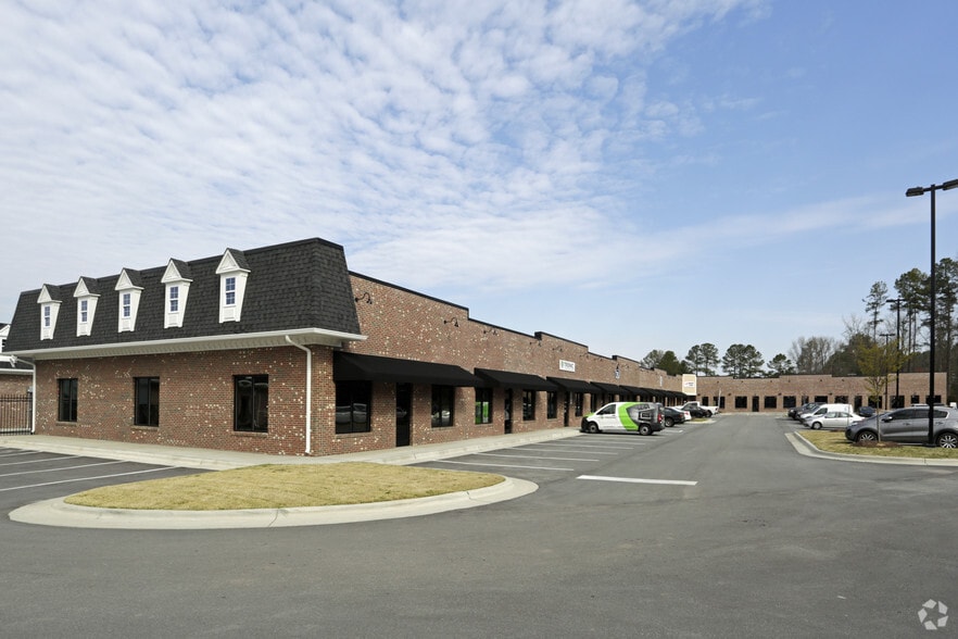 1600 Olive Chapel Rd, Apex, NC for sale - Primary Photo - Image 1 of 1