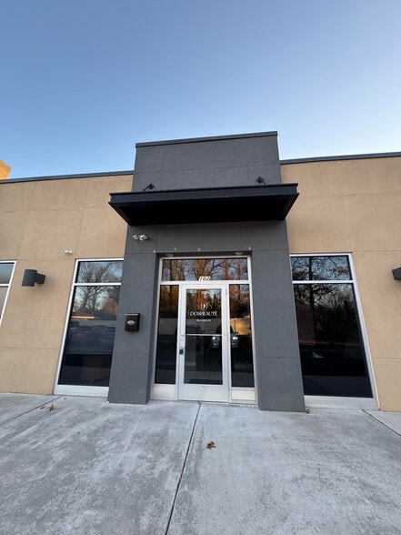 571 Cross Keys Rd, Sicklerville, NJ for lease - Building Photo - Image 3 of 23