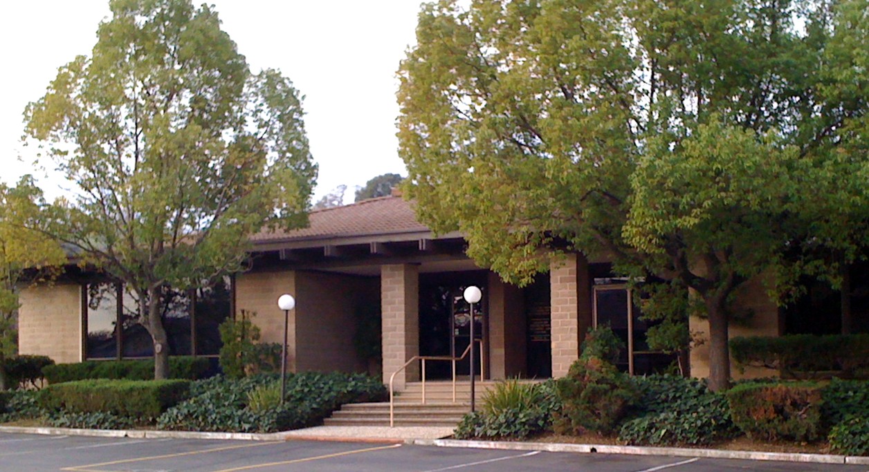 301 Alamo Dr, Vacaville, CA for lease Building Photo- Image 1 of 6