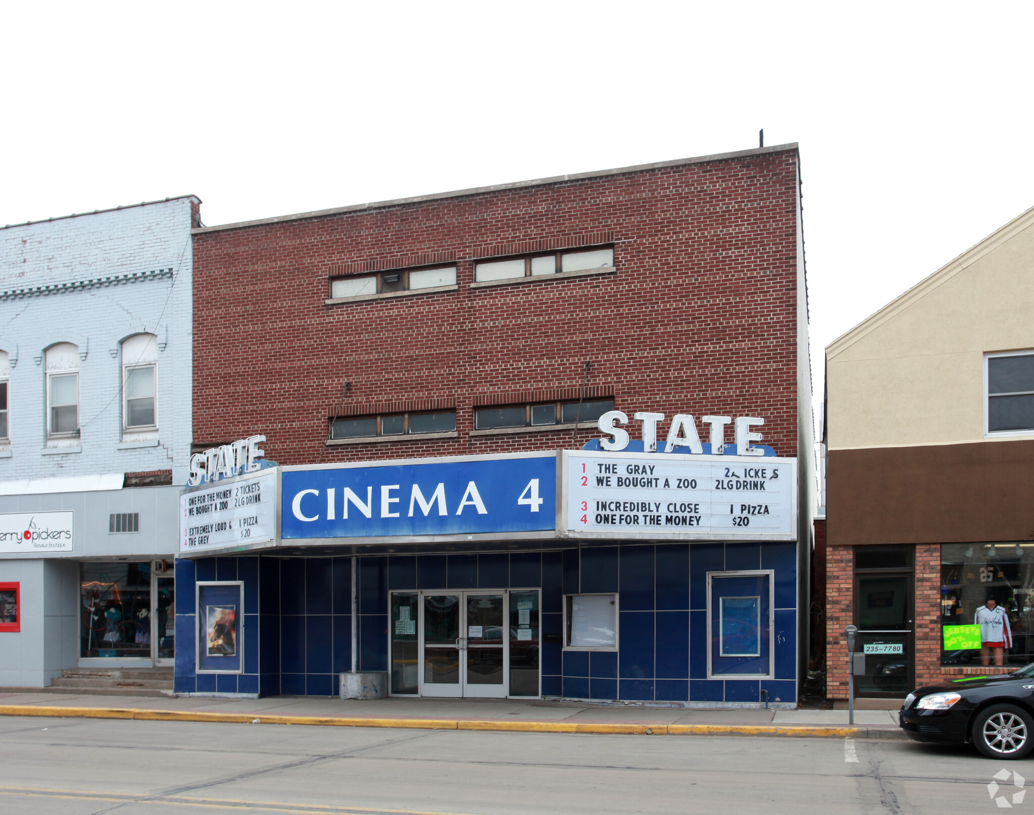 639 Broadway St, Menomonie, WI for sale Primary Photo- Image 1 of 1