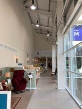 Penarth Rd, Cardiff for lease Interior Photo- Image 2 of 2