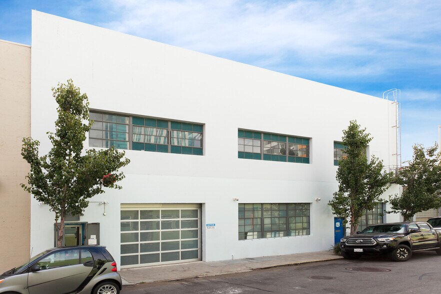 363 Clementina St, San Francisco, CA for lease - Building Photo - Image 1 of 4