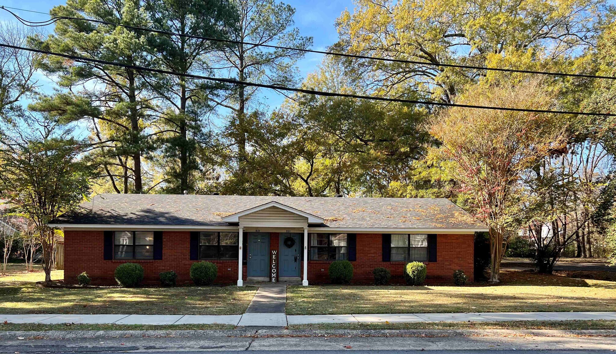 819-821 Davis St, Conway, AR for sale Building Photo- Image 1 of 1