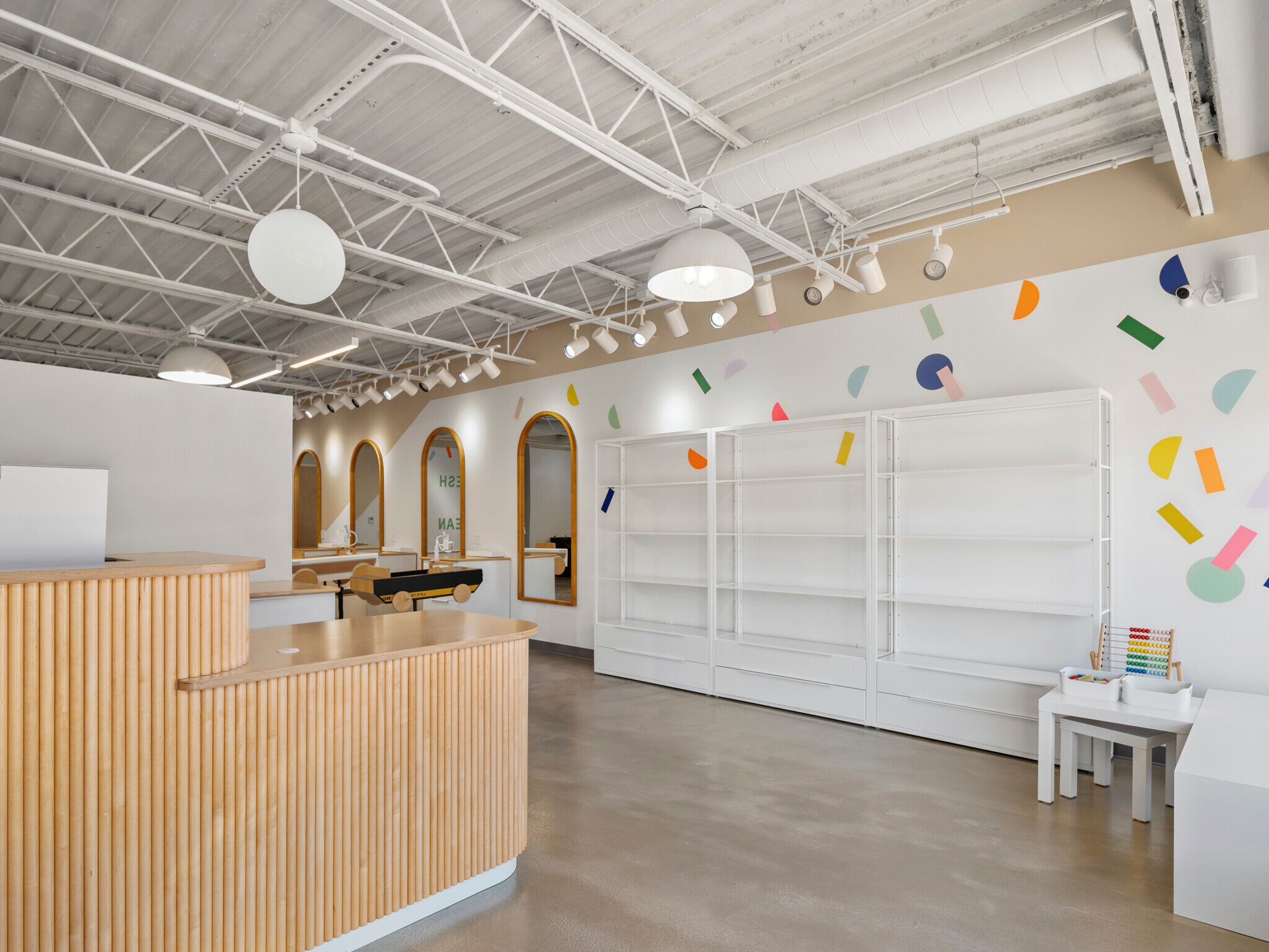 7200-7210 N Western Ave, Oklahoma City, OK for lease Interior Photo- Image 1 of 7