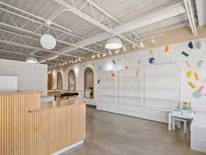 7200-7210 N Western Ave, Oklahoma City, OK for lease Interior Photo- Image 1 of 7