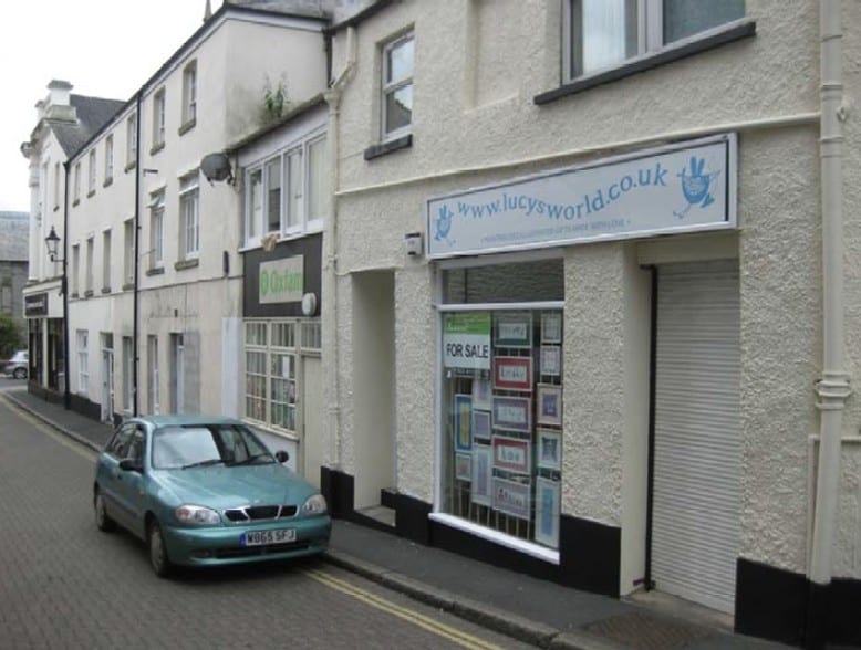 1 North St, Tavistock for sale - Primary Photo - Image 1 of 1