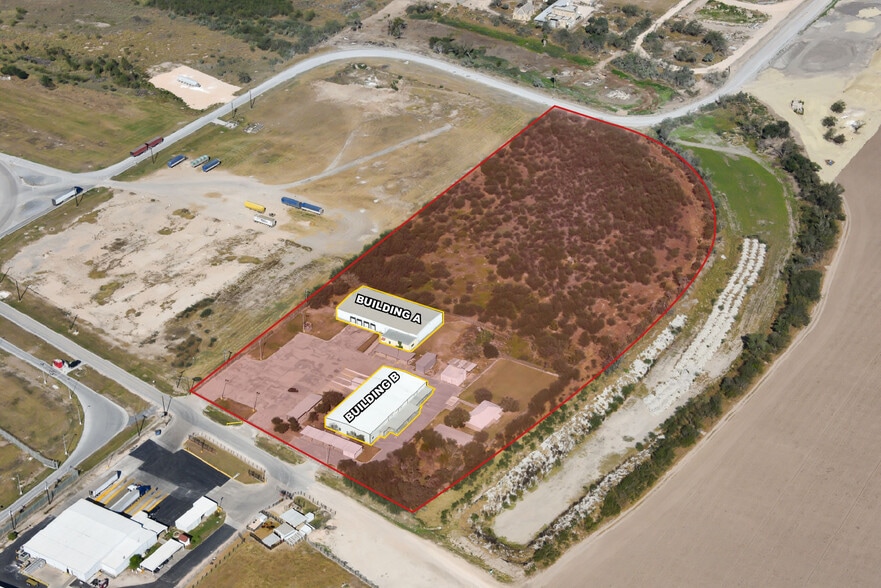 701 Tejana Rd portfolio of 2 properties for sale on LoopNet.com - Building Photo - Image 2 of 22