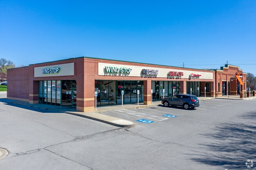 1190211910 Shawnee Mission Pky, Shawnee, KS 66216