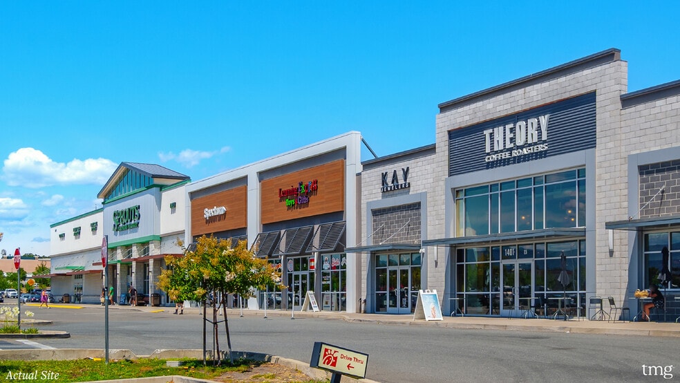 1401 Hilltop Dr, Redding, CA for sale - Building Photo - Image 3 of 13