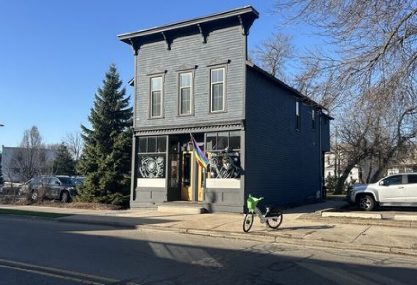 637 Stocking Ave NW, Grand Rapids, MI for sale Building Photo- Image 1 of 1