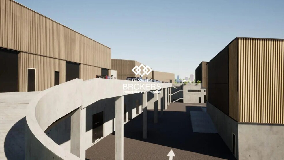 Industrial in Montpellier for sale - Building Photo - Image 2 of 3