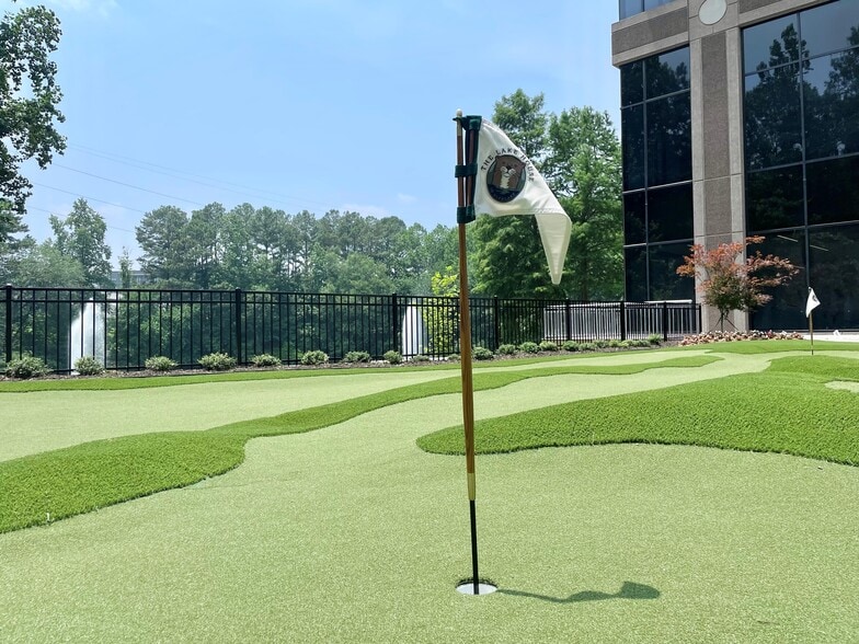 10 Glenlake Pky NE, Atlanta, GA for lease - Building Photo - Image 2 of 12