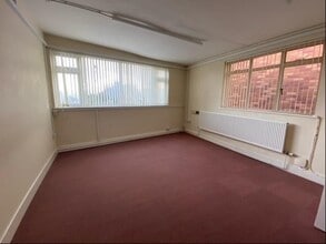 260-262 High St, Blackwood for lease Interior Photo- Image 1 of 2