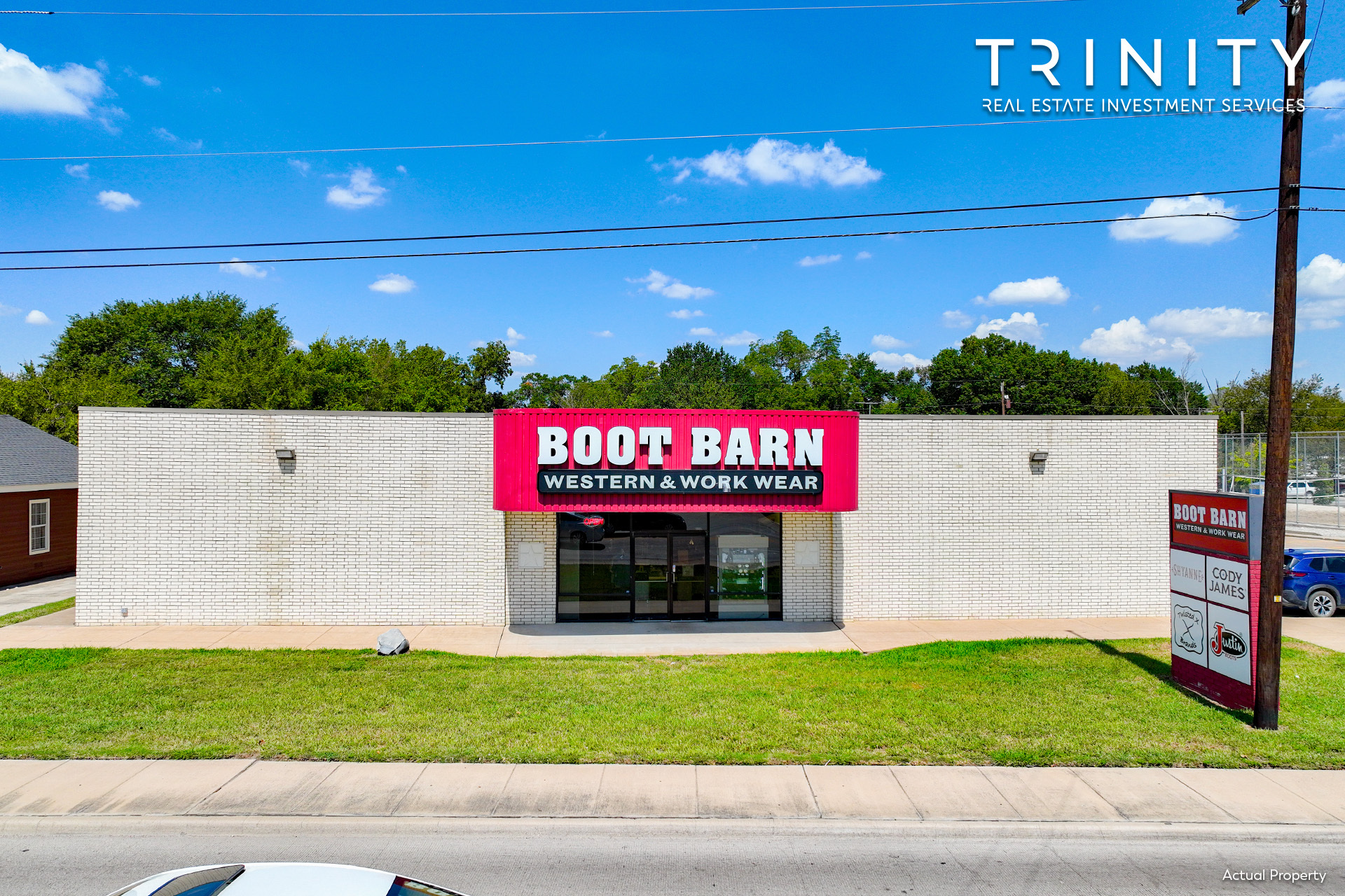 1734 W 7th Ave, Corsicana, TX for sale Primary Photo- Image 1 of 1