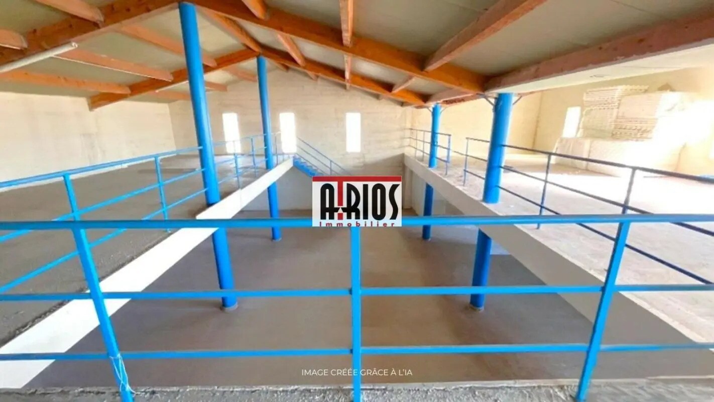 Industrial in Cuers for lease Interior Photo- Image 1 of 3