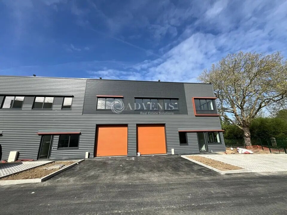 Flex in Buc for sale Building Photo- Image 1 of 6