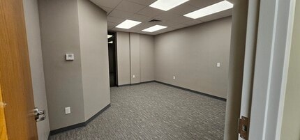 4880 Library Rd, Bethel Park, PA for lease Interior Photo- Image 1 of 4